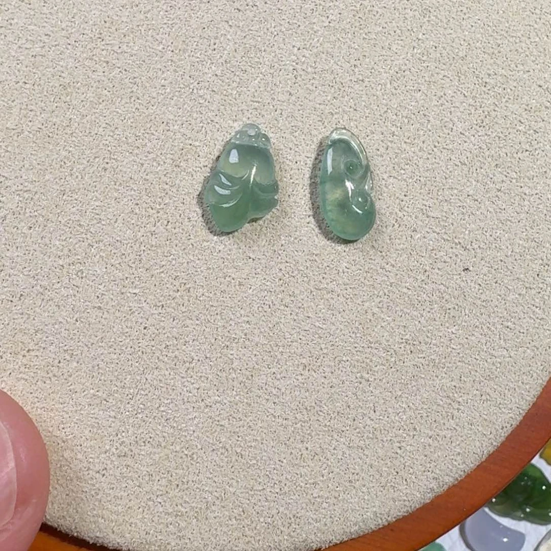 翡翠未镶嵌颈饰天然A货翡翠裸石两件套