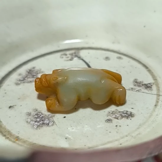和田玉（糖玉）未镶嵌珠宝奇石玉，，，，，，，，，，，，