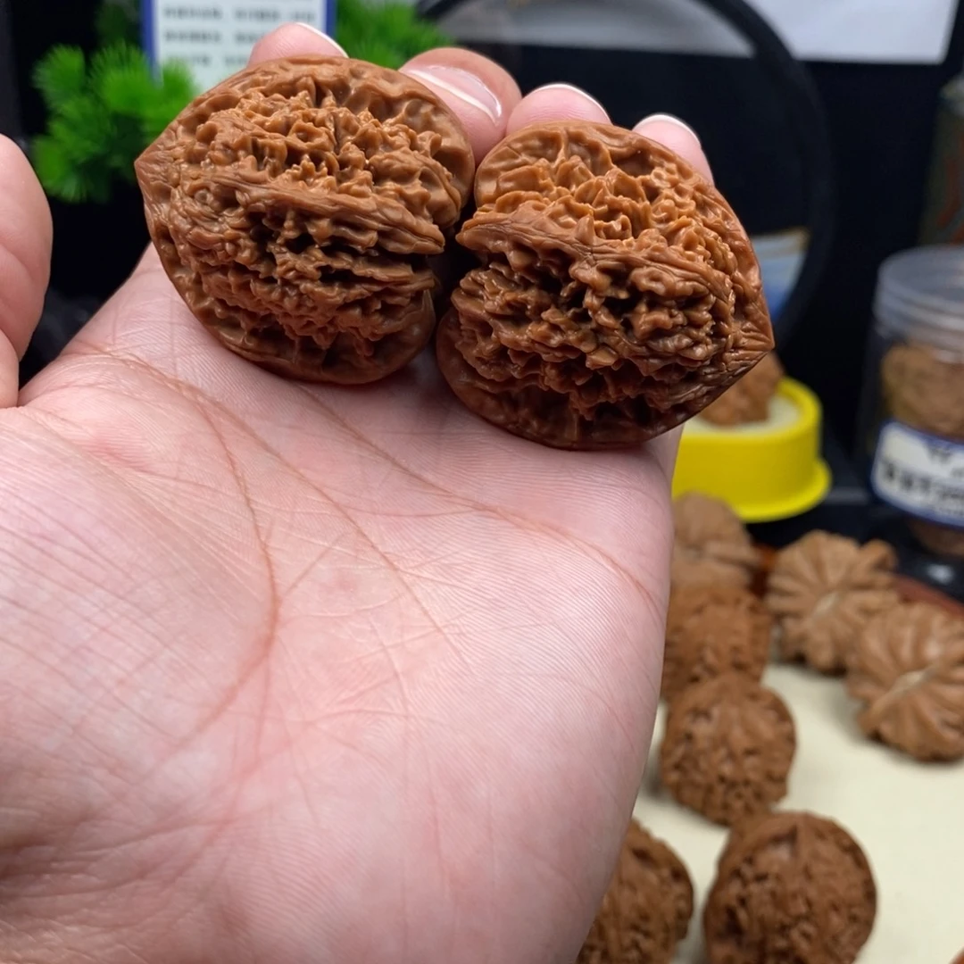 文玩核桃把件满天星40微修