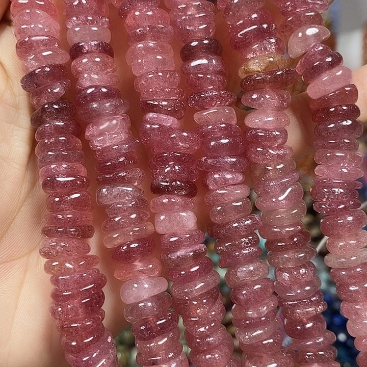 玛瑙/玉髓未镶嵌珠宝半成品天然草莓晶大颗一条