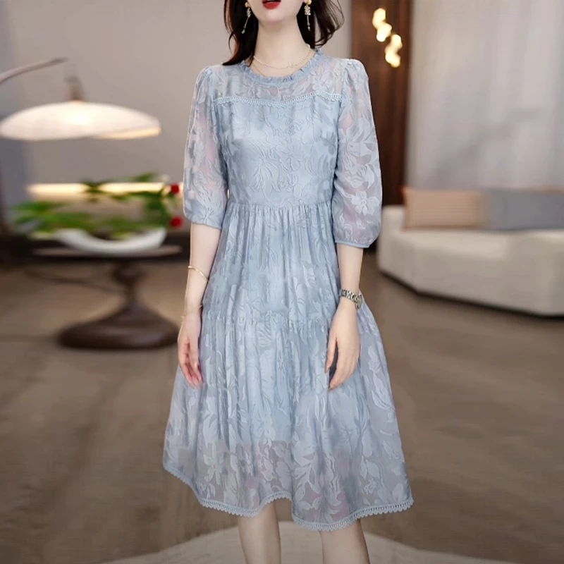 早秋轻奢洋气高贵法式裙子女装爆款2025新款高级感显瘦气质连衣裙