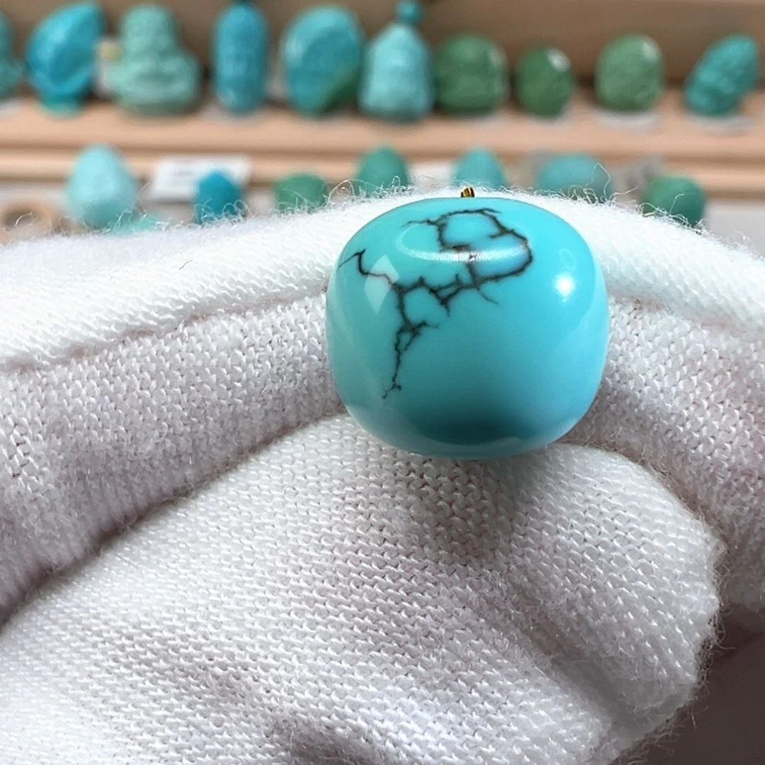 绿松石配饰未镶嵌