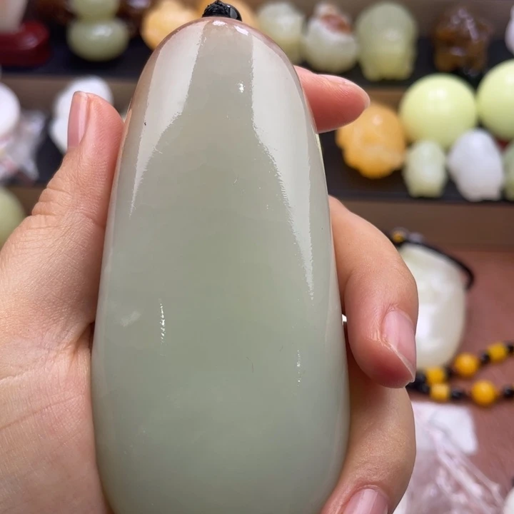 用***2石材天然古青石手把件