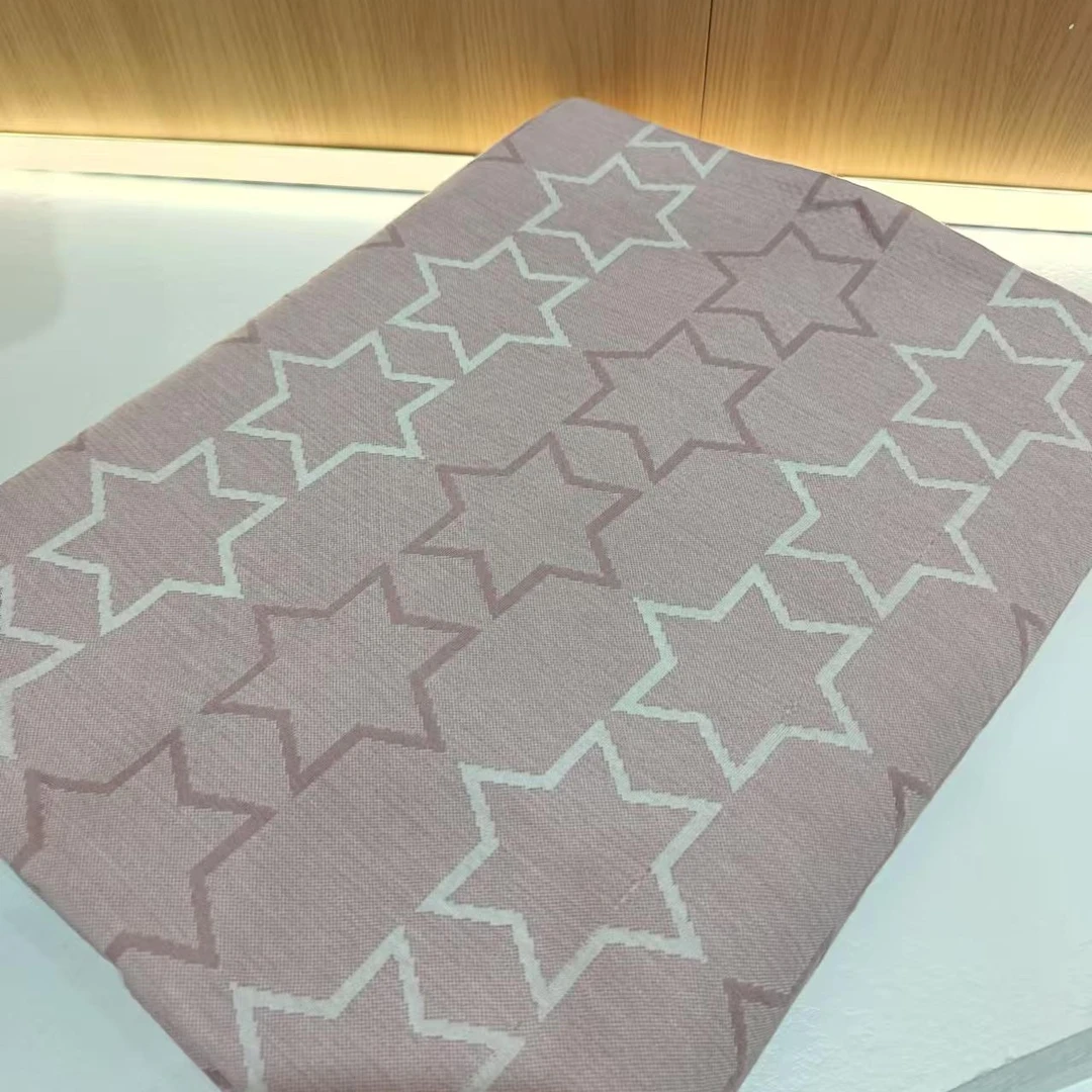 婴幼儿A类针织面料三层保暖舒服柔软夏凉被