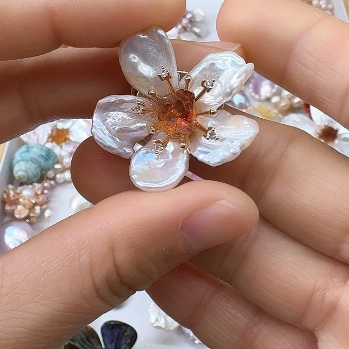 淡水珍珠胸饰银S925镶嵌