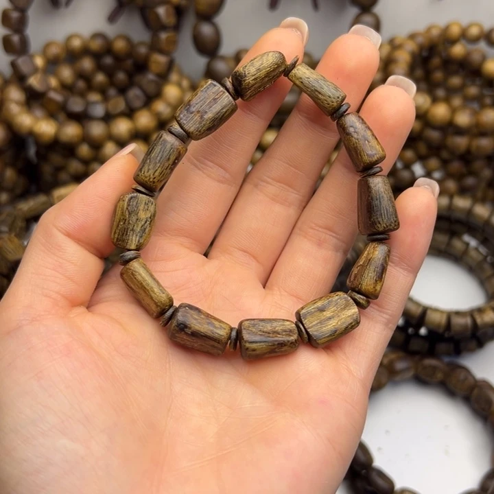 H***.沉香沉香碎屑种植奇楠99结油 树心珠8克