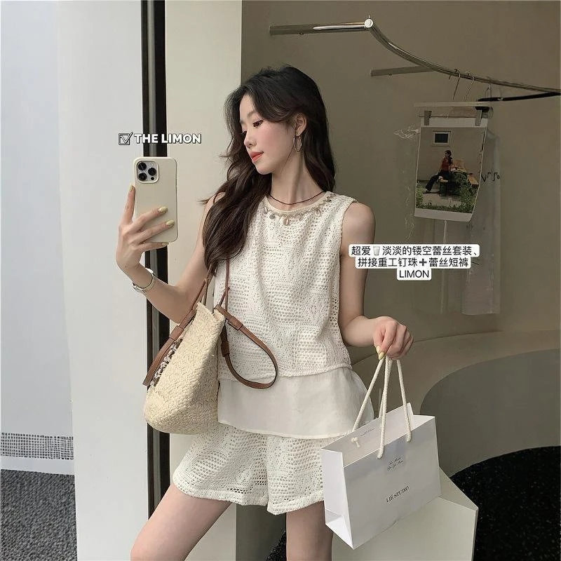 2025流行女装套装镂空蕾丝背心高腰短裤两件套百搭