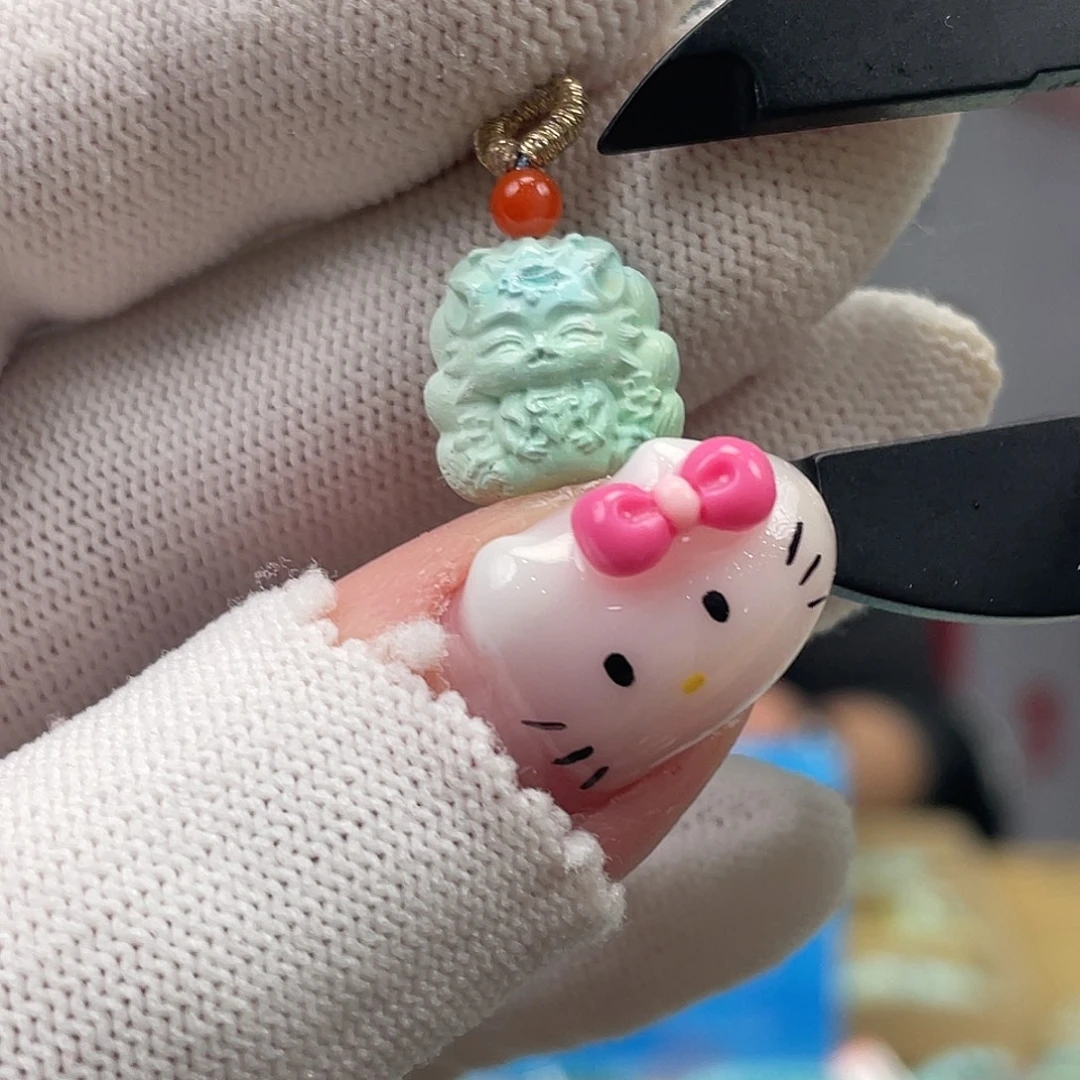 绿松石未镶嵌挂件