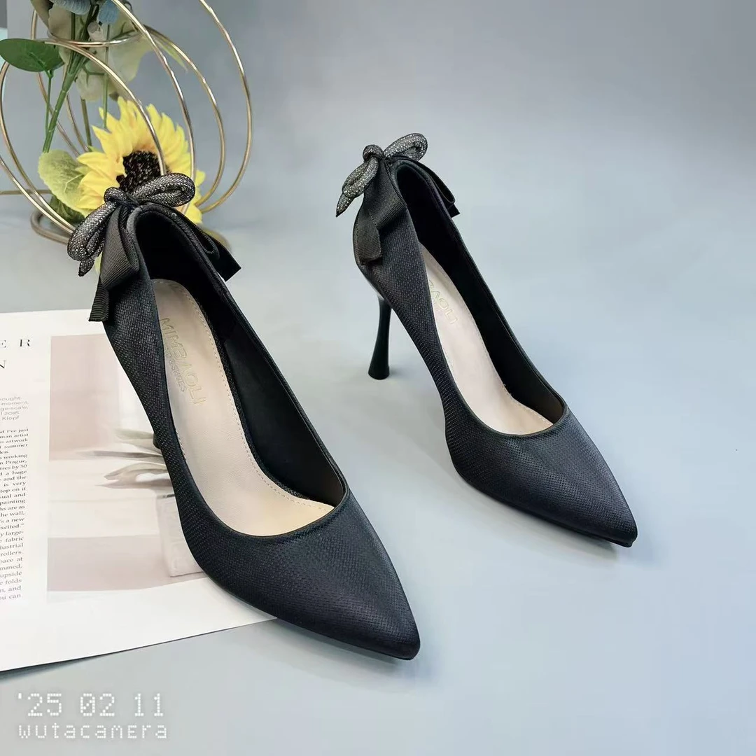 323101 新款法式小跟气质细跟尖头百搭单鞋