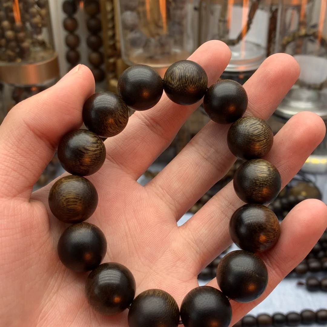 沉香沉香碎屑黑奇