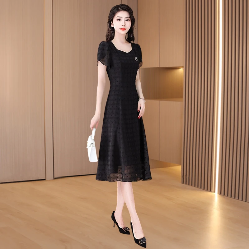 纱料连衣裙2025新款女夏季洋气质名媛高端品牌雪纺轻奢高级感裙子