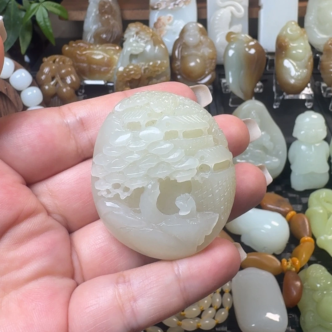 和田玉未镶嵌颈饰