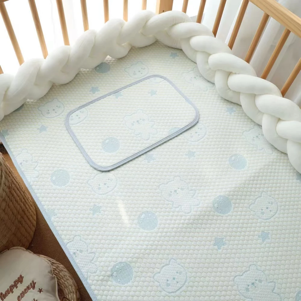 高分子凉席 【大尺寸的不带枕片】 【小尺寸的带枕片】 尺寸误差5CM