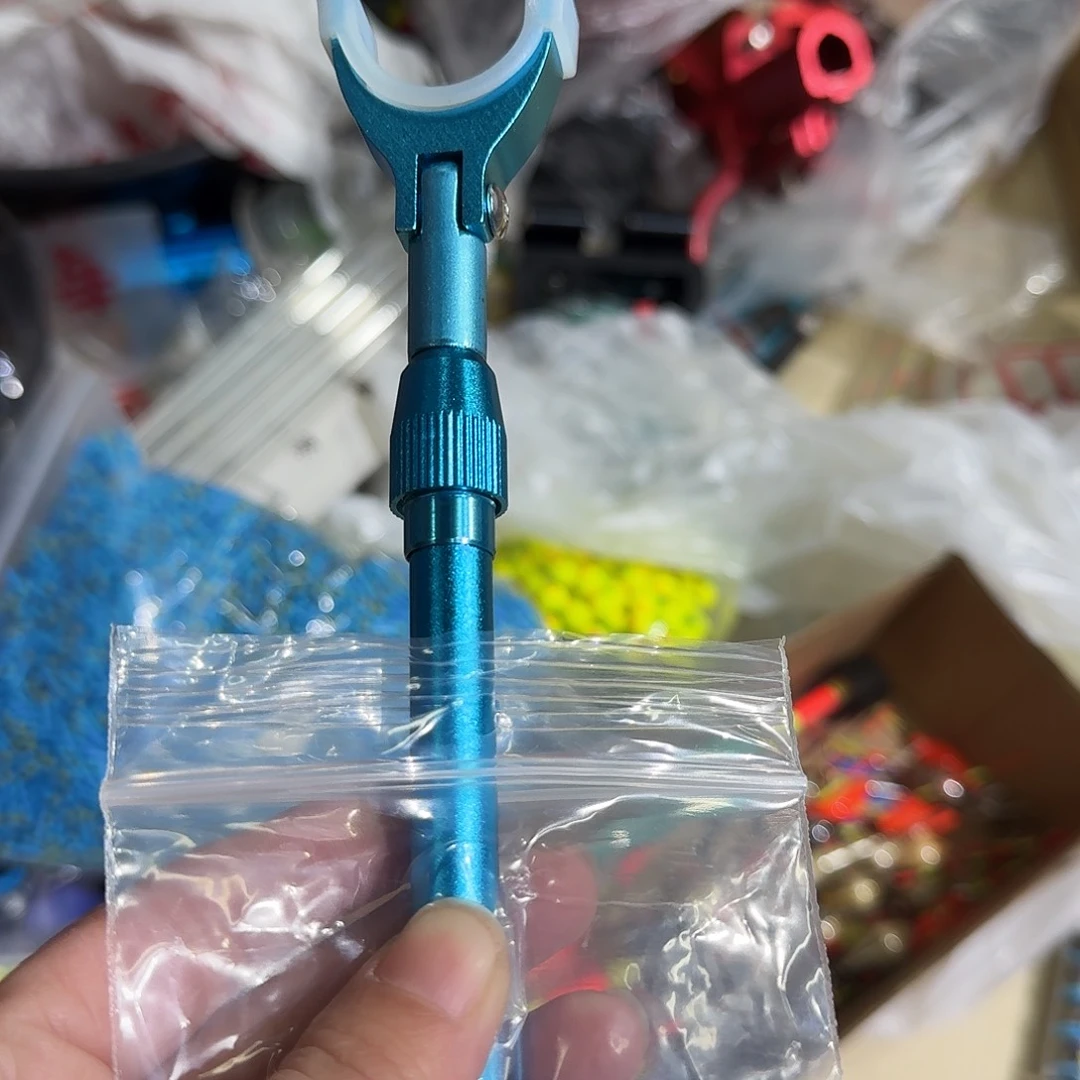 银色后挂13.5的一支