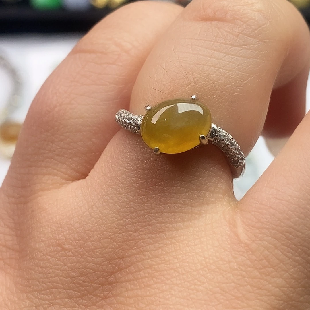 翡翠未镶嵌戒指翡翠