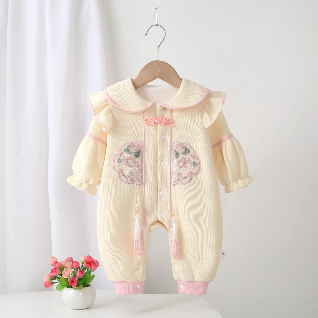 国风园翻领带里哈衣