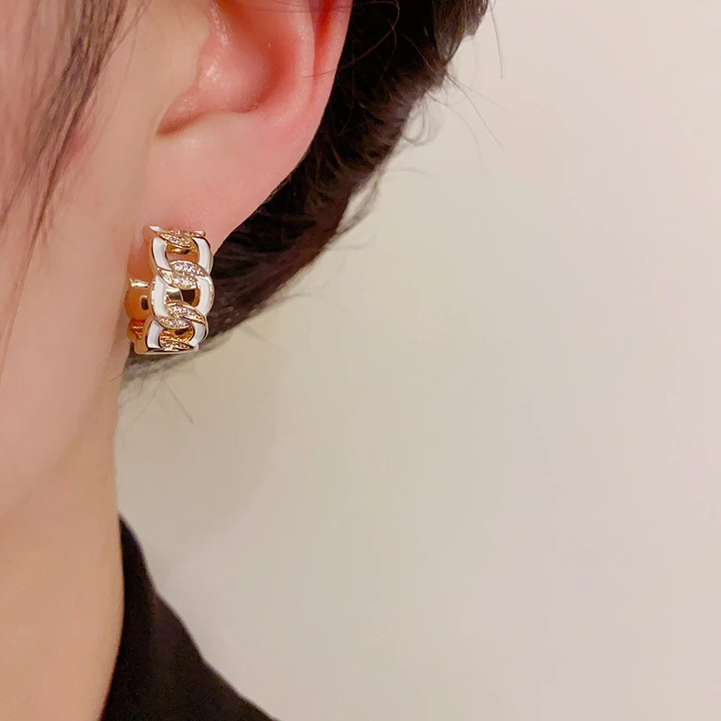 铜合金锆石耳饰 【HD】时尚简约个性百搭烤漆圆环复古优雅耳环