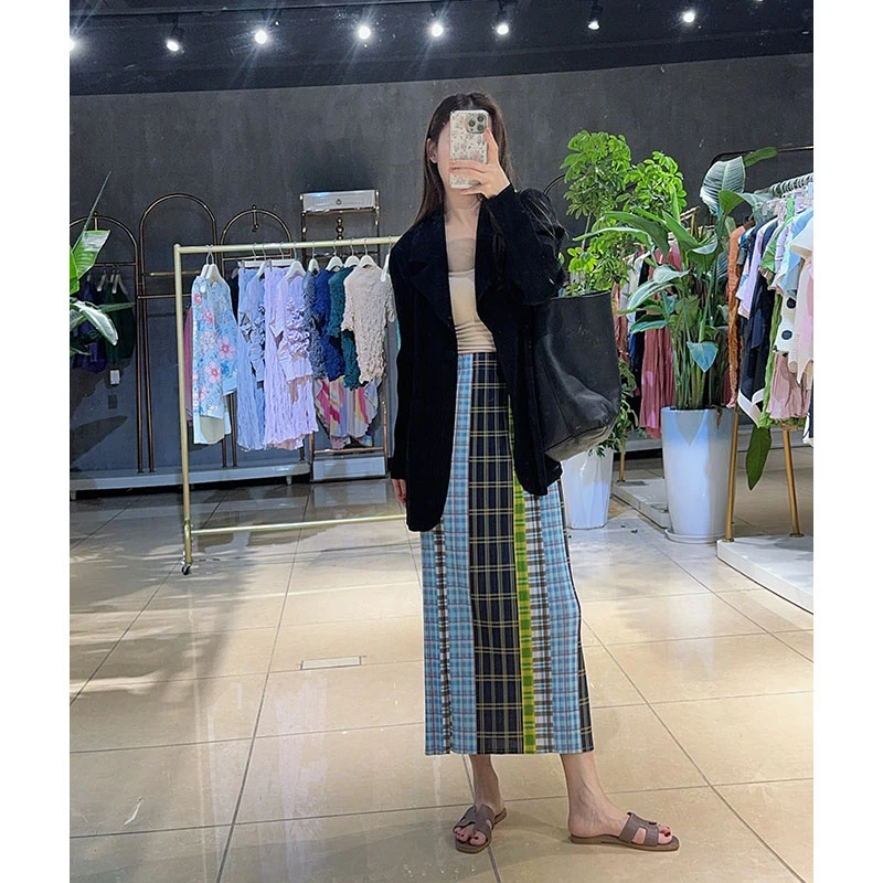 高端三宅纯色翻领一粒扣西装外套女秋季新款气质通勤百搭褶皱上衣