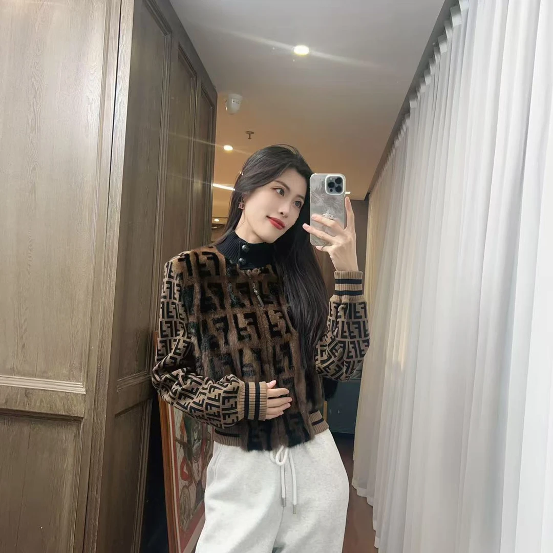 95新 FENDI/芬迪 麦殿/羊毛拼水貂毛外套棕色40码/241208ZYM5J01