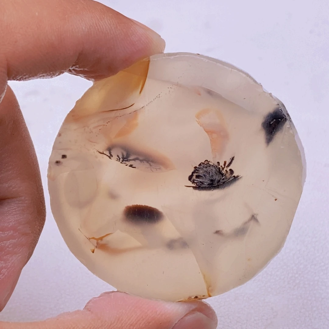 天***月玛瑙/玉髓吊坠(不含链)未镶嵌微瑕