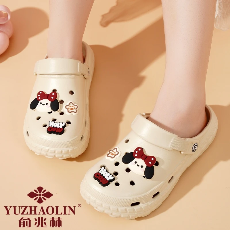 俞兆林卡通风休闲风女包头夏季拖鞋时尚凉鞋洞洞鞋透气ins沙滩鞋