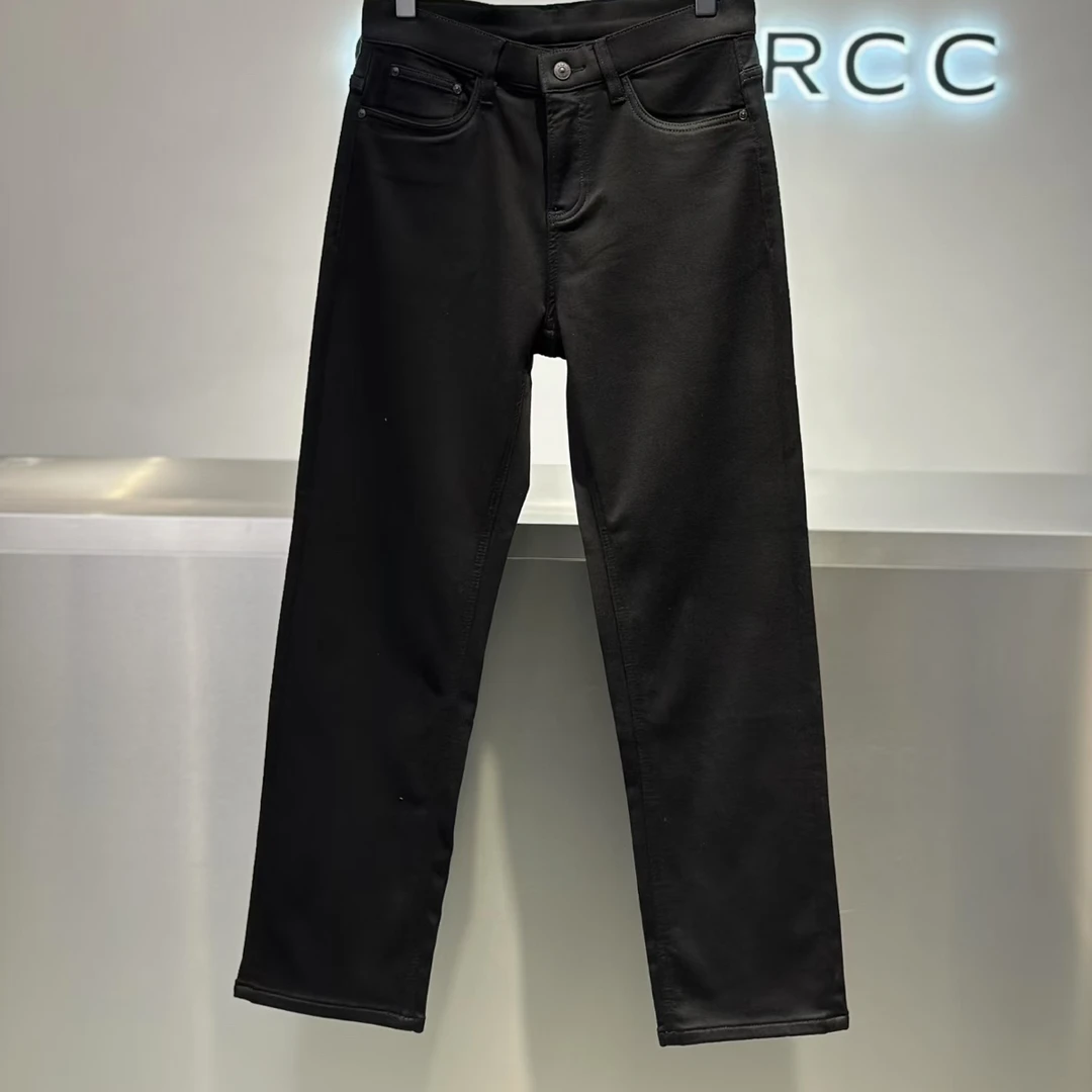 秋冬 加绒万能直筒小黑裤