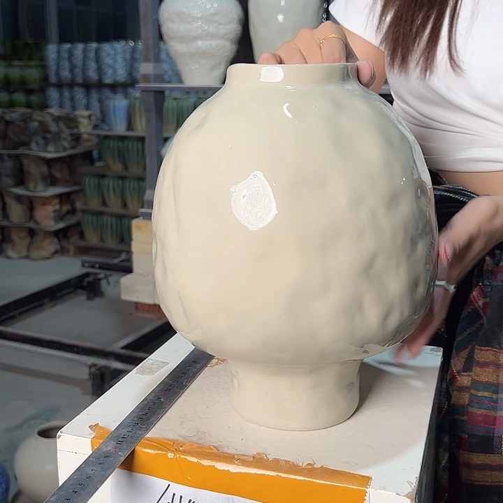 景德镇陶瓷微瑕介意勿拍