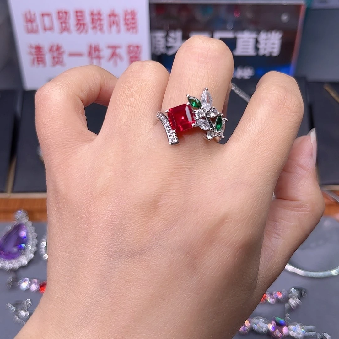 银S925镶嵌颈饰红宝石115