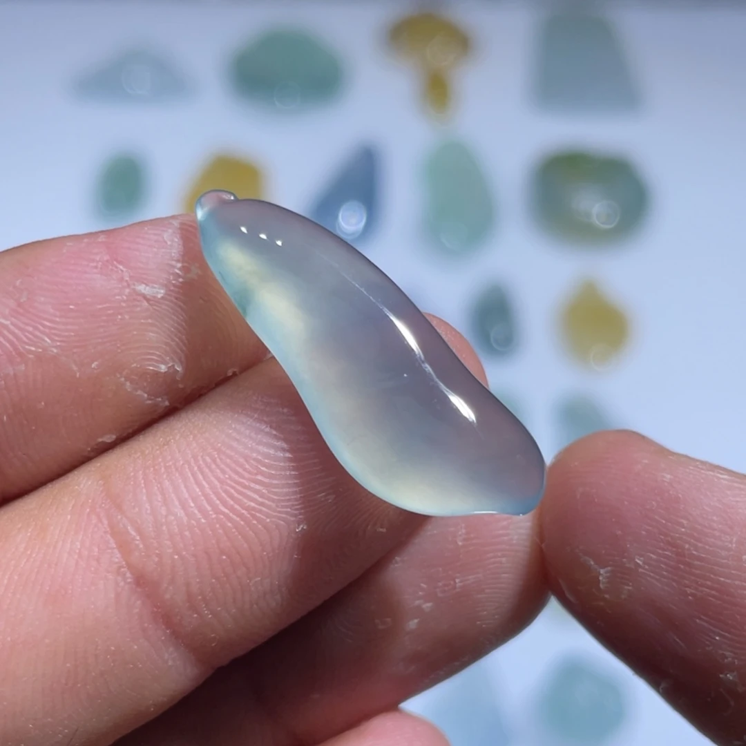 颈饰未镶嵌翡翠福瓜