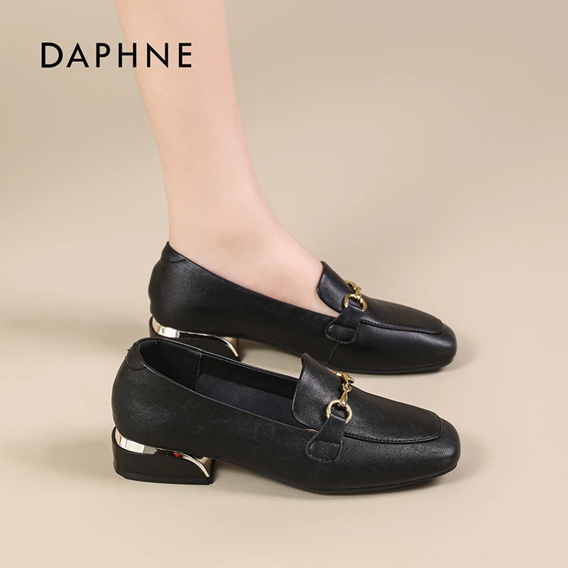 Daphne/达芙妮女鞋2025秋季乐福鞋时尚百搭舒适气质黑色粗跟增高