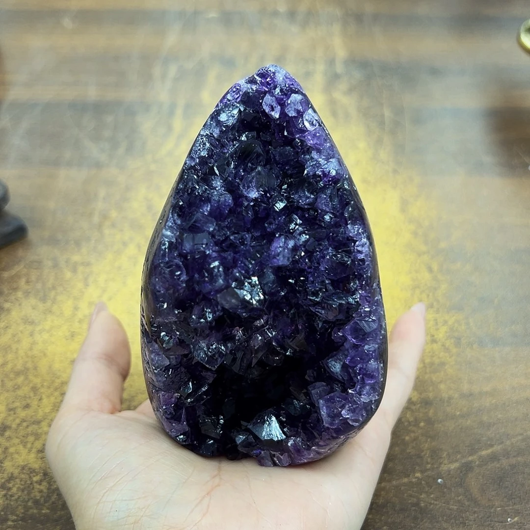 未镶嵌紫晶摆件紫晶