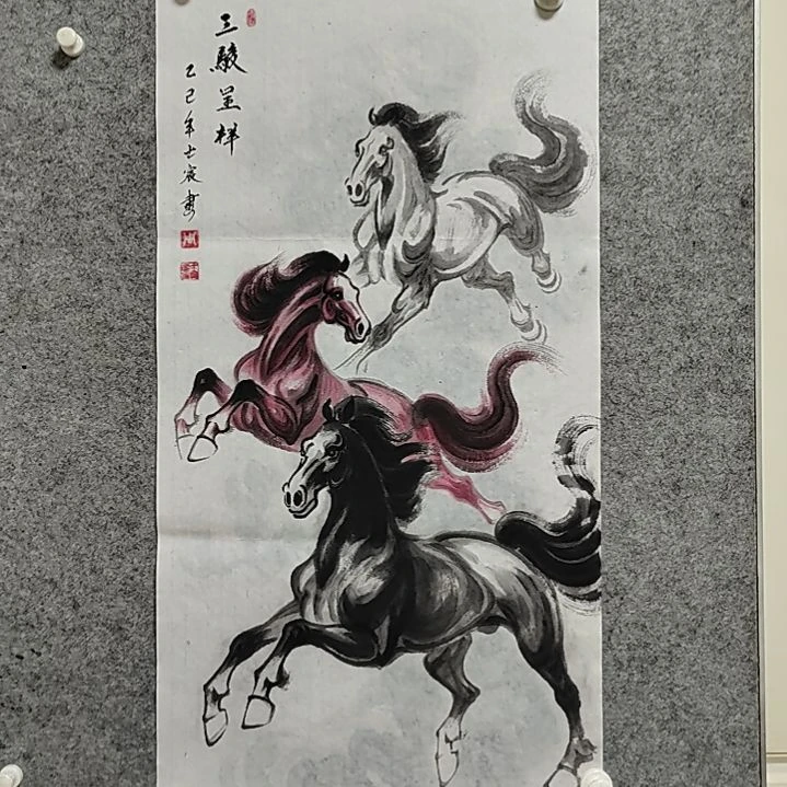 横款周士宸水墨写意骏马图