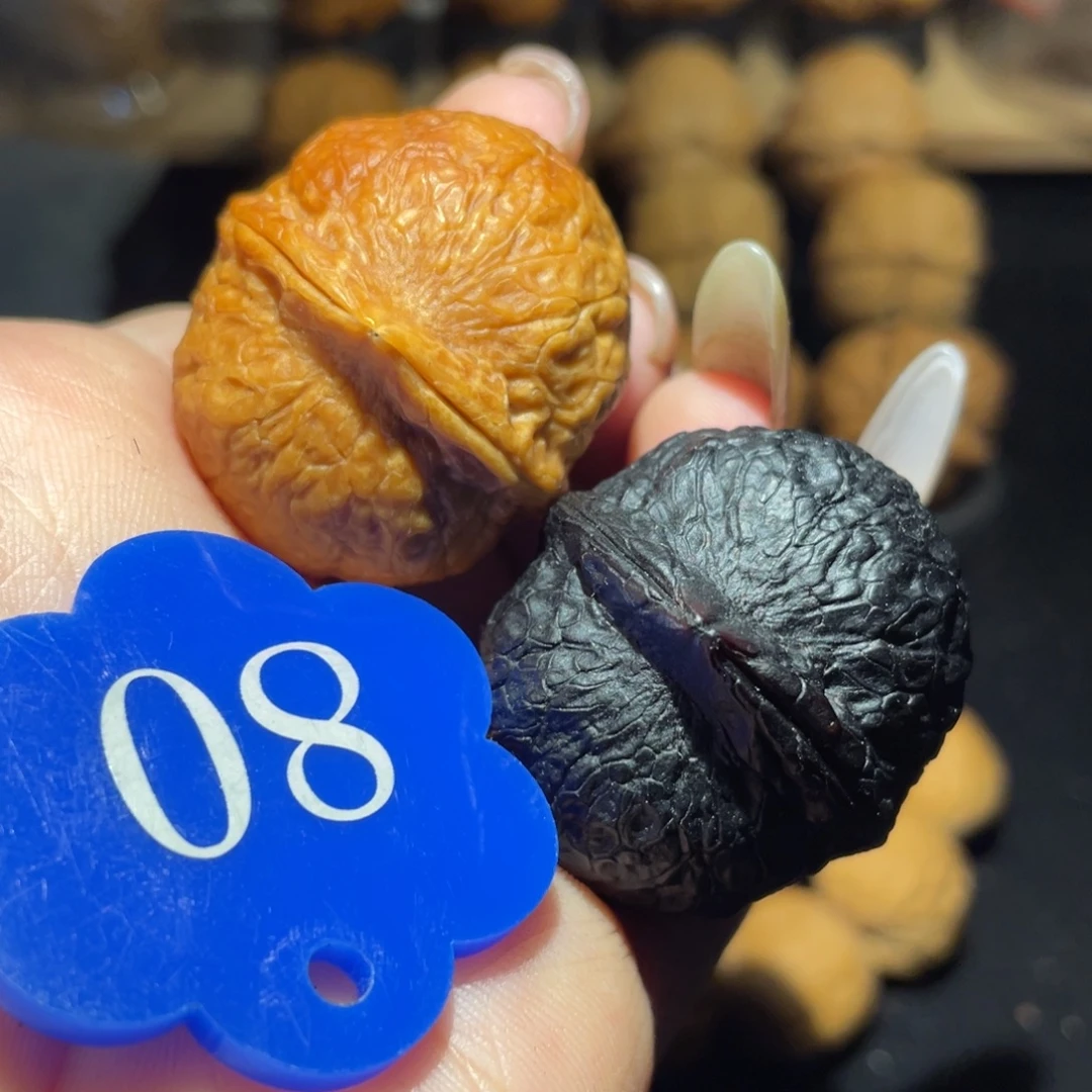 阴阳对35尺寸核桃。