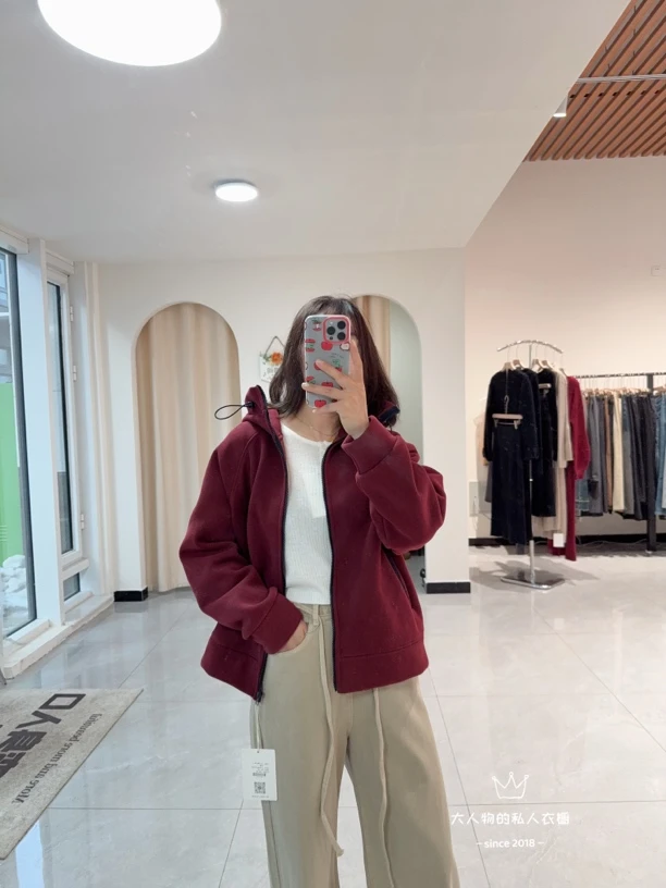 鸡蛋家加绒连帽卫衣安可拉红刺绣上衣休闲外套女款宽松户外百搭