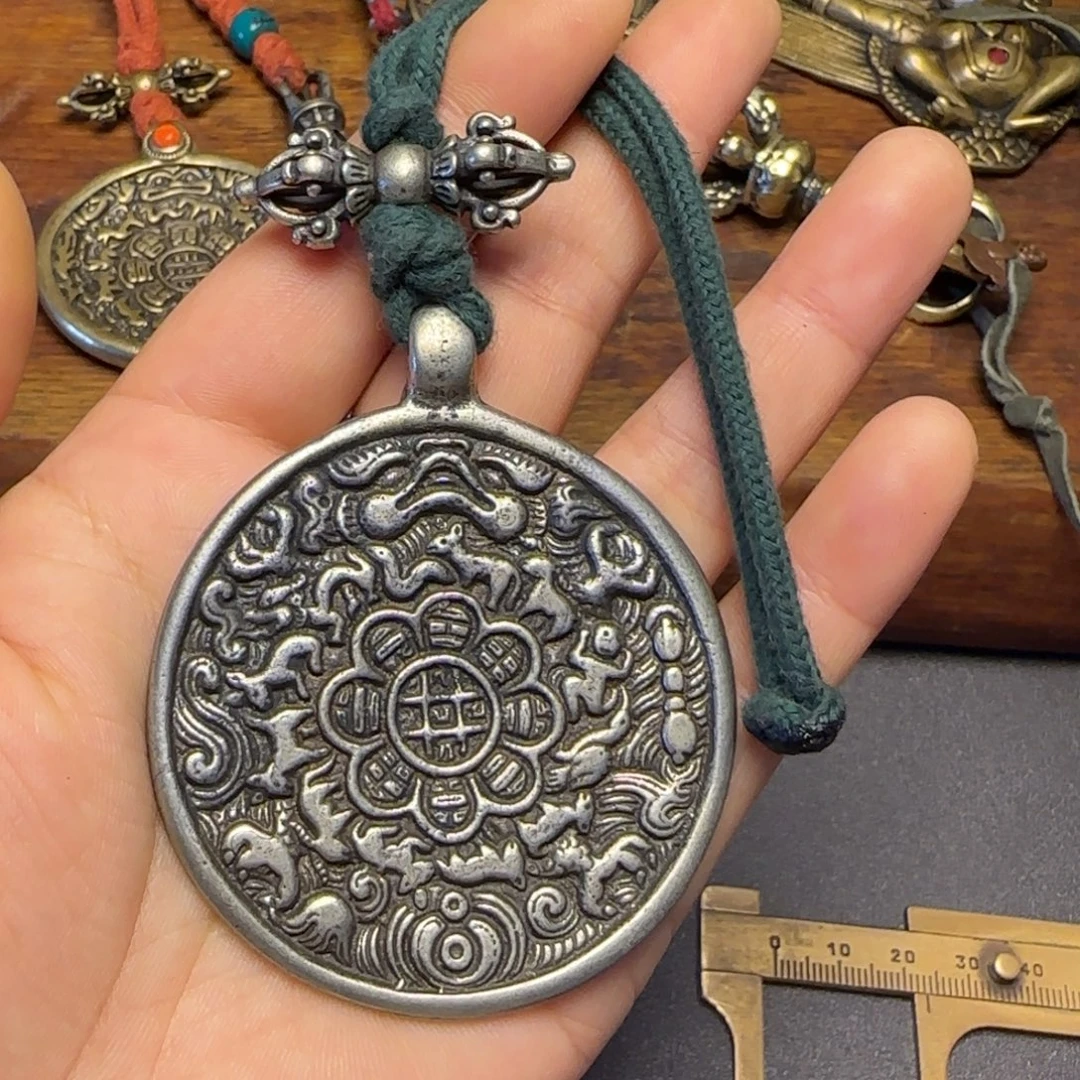 M***L泥塑……藏传牌子……