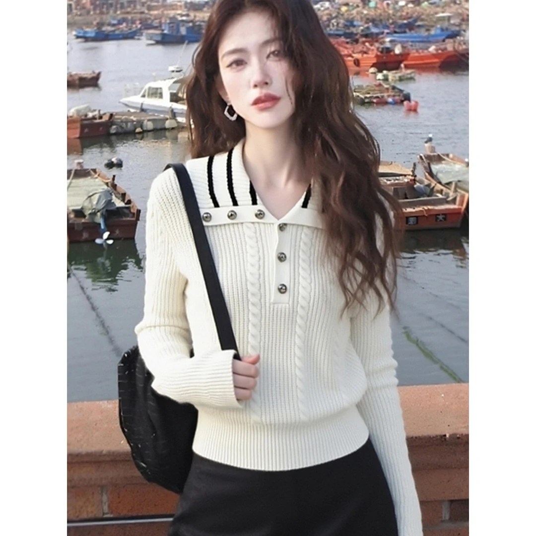 休闲慵懒绝美白色翻领长袖毛衣针织衫女秋冬新款百搭通勤宽松上衣