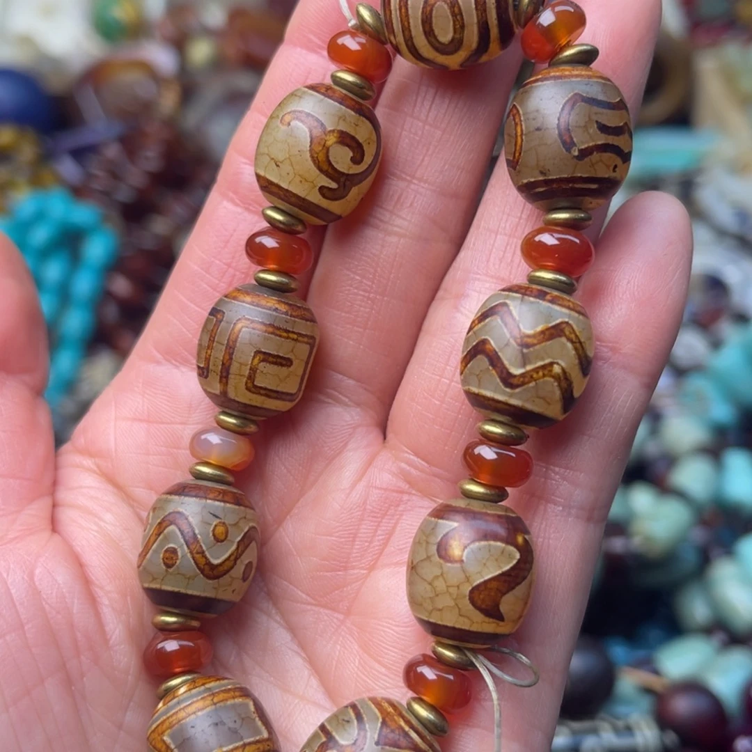 竞***）玛瑙/玉髓未镶嵌颈饰