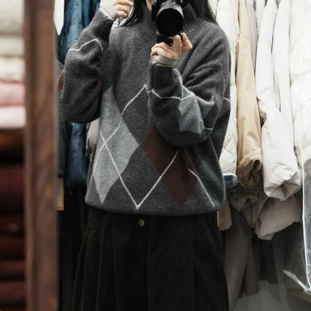 新款高领撞色菱格毛衣