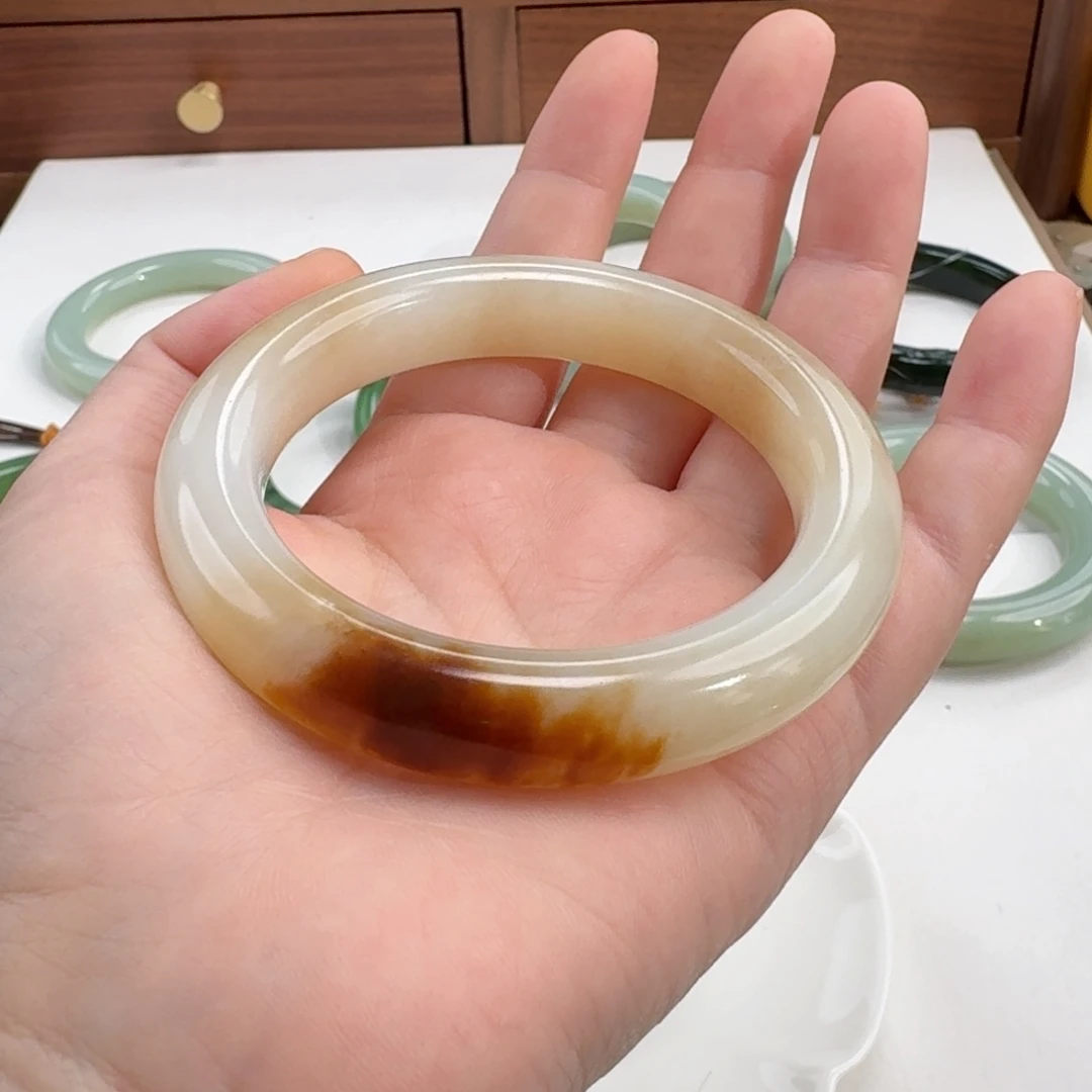 和田玉未镶嵌颈饰58