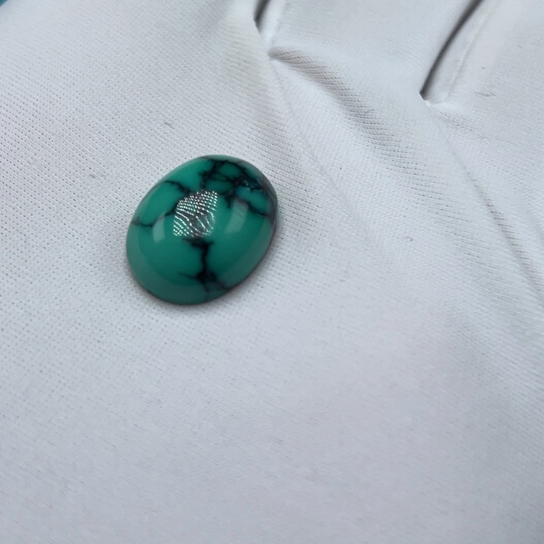 半***盒绿松石未镶嵌珠宝奇石