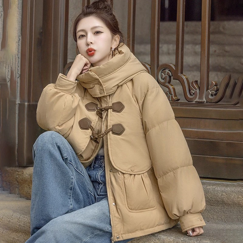 大码女装韩版纽扣设计感连帽棉服冬季外套女胖mm时尚显瘦面包服潮