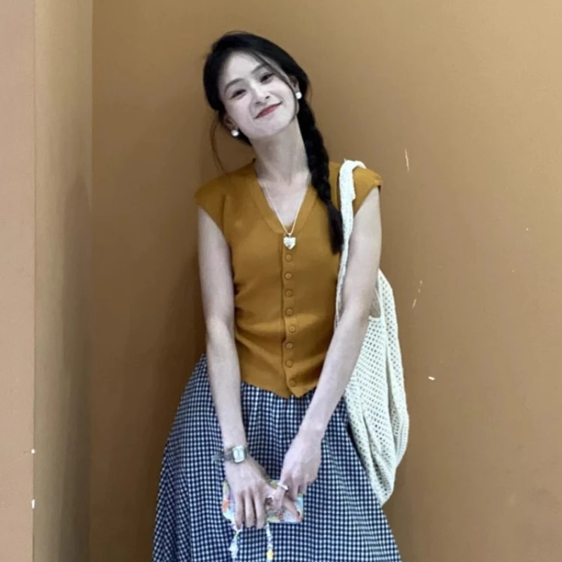 网红时尚短款小飞袖针织T恤女夏季新款独特漂亮小衫气质短袖上衣