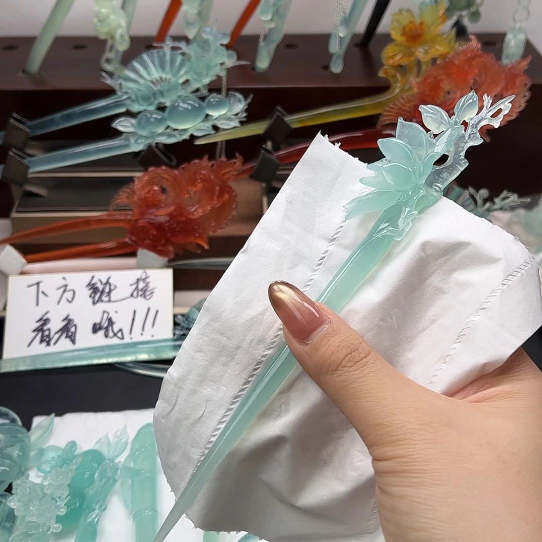 蛇纹石玉未镶嵌发饰