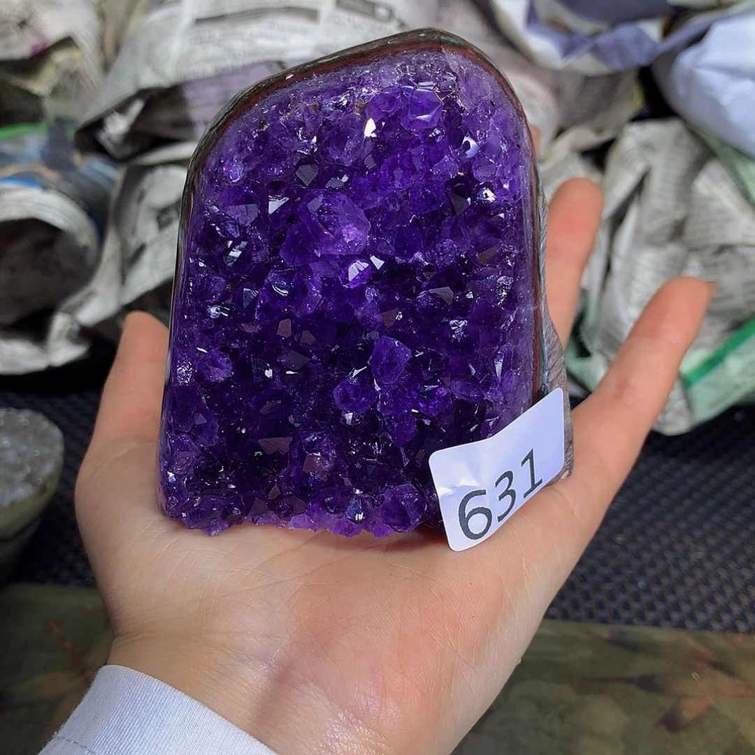 紫晶大型摆件（非配饰）未镶嵌