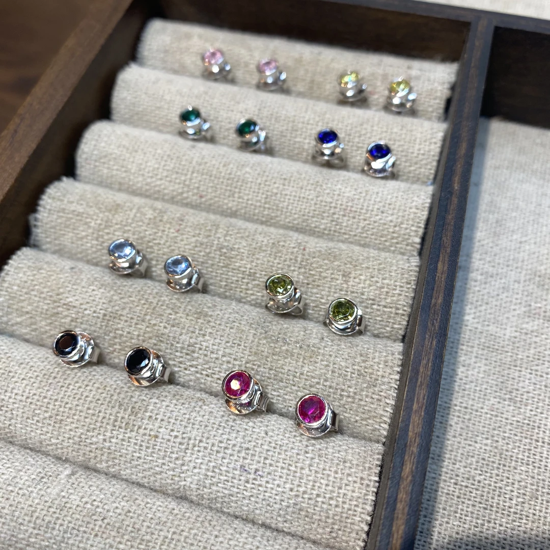 925银合成锆石耳饰 夏日多彩光S925银耳钉8色可选