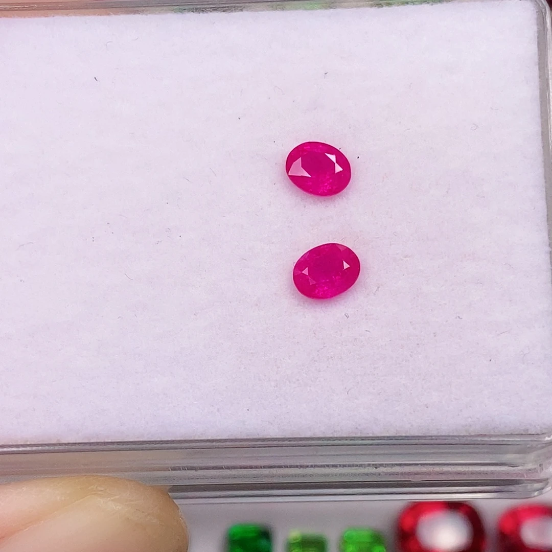红宝石裸石1.05ct天然缅甸红宝石裸石带证书
