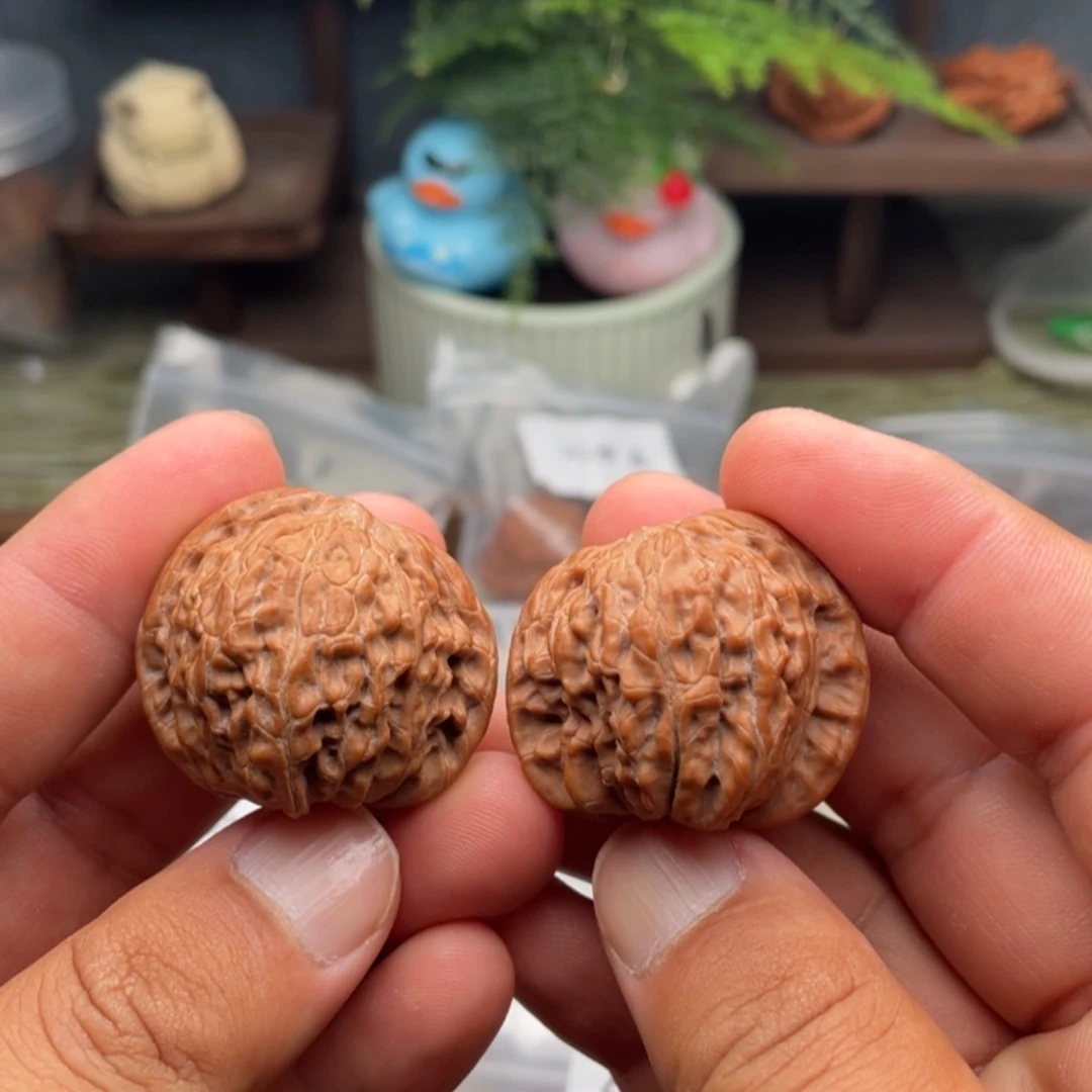 文玩核桃吊坠磨盘