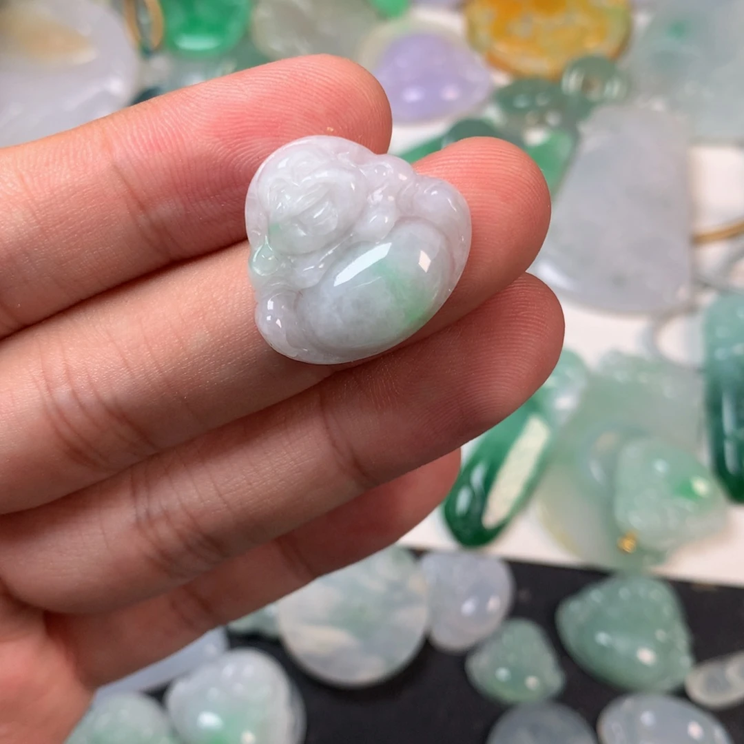 翡翠挂件未镶嵌佛公