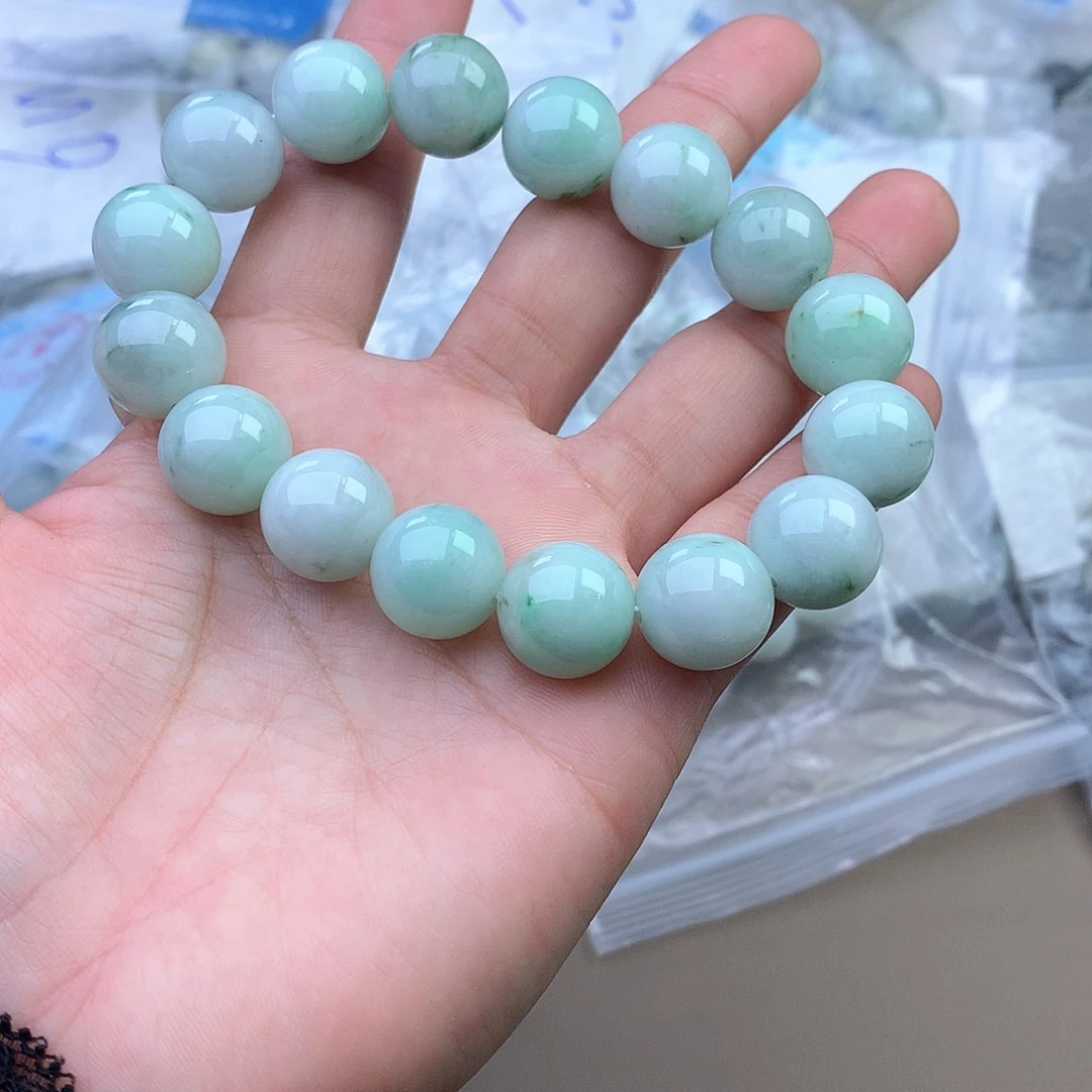未镶嵌手串定制翡翠
