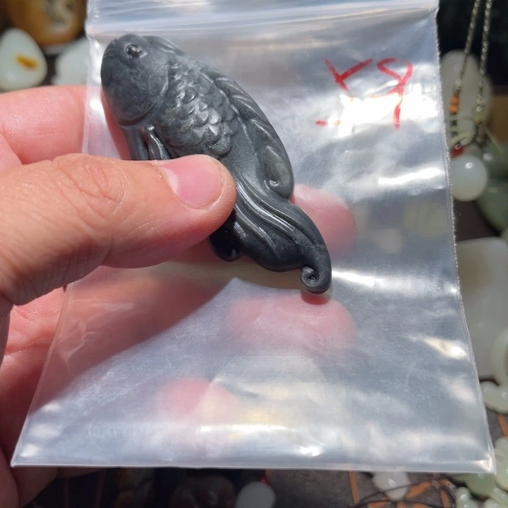 透闪石质玉未镶嵌吊坠(不含链)